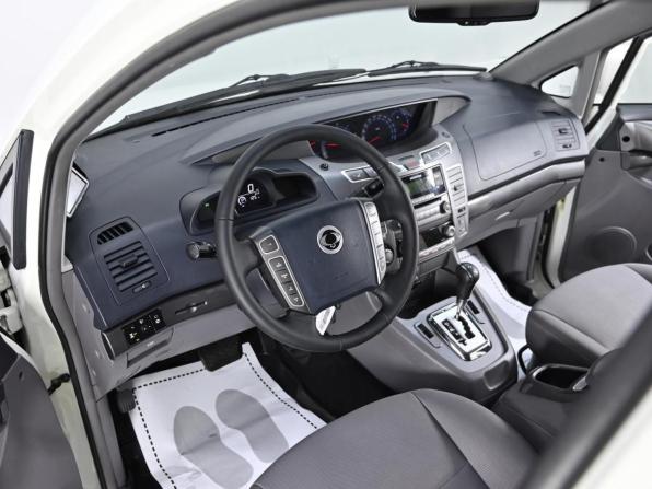 SsangYong Stavic с пробегом 2014 года, цена 699 000 рублей, 122000 км, минивэн, Автокод Объявления