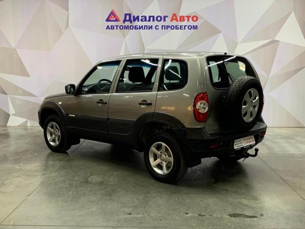 Chevrolet Niva I Рестайлинг с пробегом 2016 года, цена 640 000 рублей, 176594 км, внедорожник, Автокод Объявления