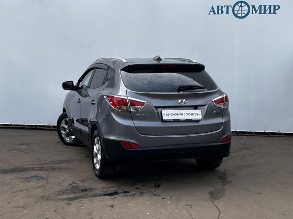 Hyundai ix35 I с пробегом 2013 года, цена 1 050 000 рублей, 271980 км, внедорожник, Автокод Объявления