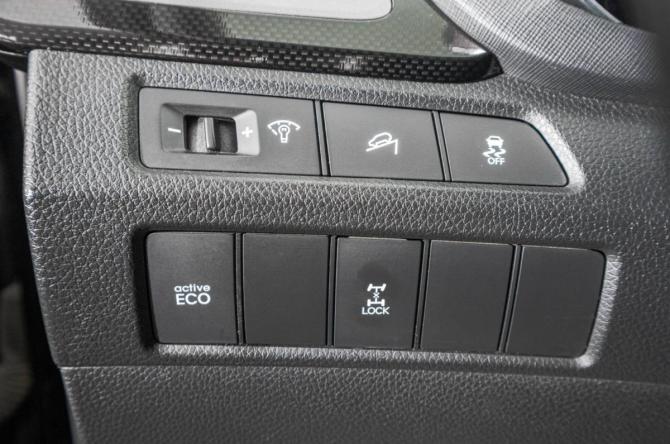 Hyundai Santa Fe III с пробегом 2013 года, цена 2 049 000 рублей, 195000 км, внедорожник, Автокод Объявления