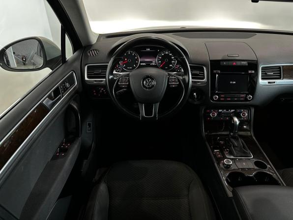 Volkswagen Touareg II Рестайлинг с пробегом 2014 года, цена 2 295 000 рублей, 169664 км, внедорожник, Автокод Объявления