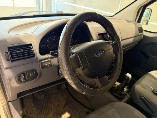 Ford Tourneo Connect I с пробегом 2008 года, цена 580 000 рублей, 383427 км, компактвэн, Автокод Объявления