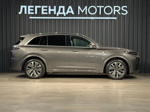 Li Auto (Lixiang) L7 I с пробегом 2024 года, цена 7 290 000 рублей, 1642 км, внедорожник, Автокод Объявления