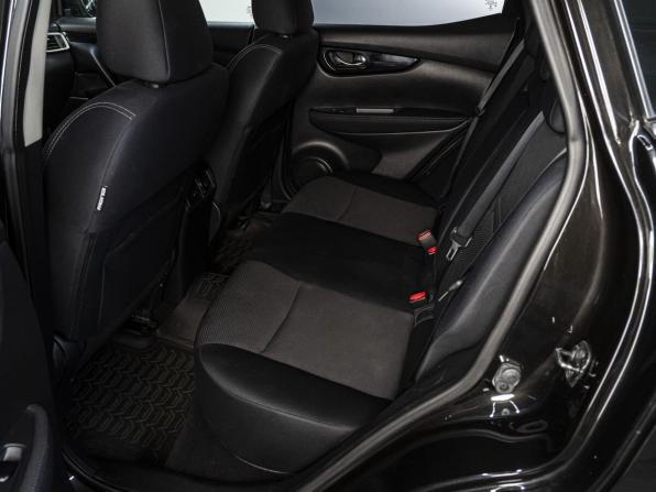 Nissan Qashqai II с пробегом 2015 года, цена 1 790 000 рублей, 114919 км, внедорожник, Автокод Объявления