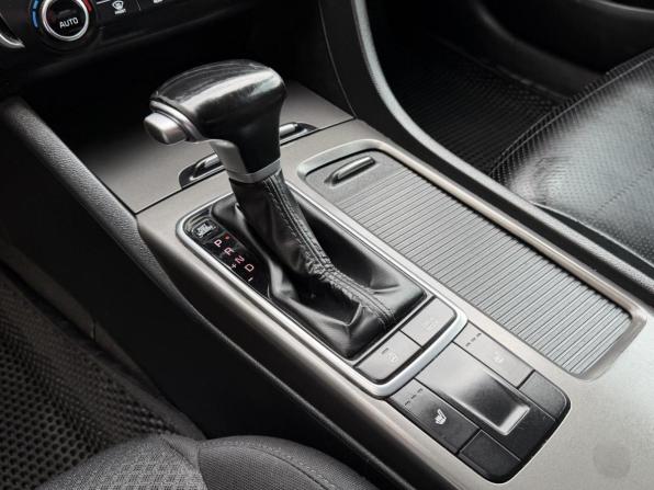 Kia Optima IV Рестайлинг с пробегом 2019 года, цена 1 095 000 рублей, 298124 км, седан, Автокод Объявления