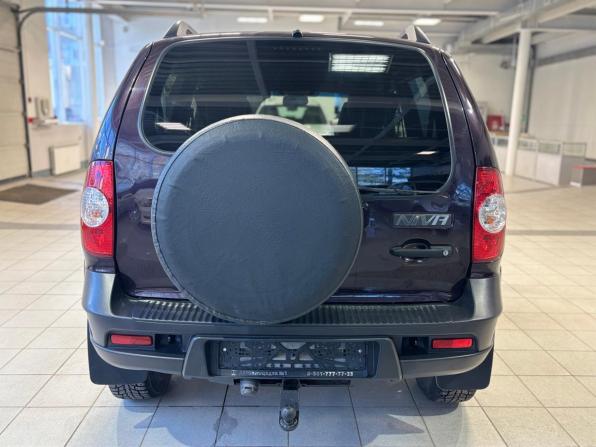 Chevrolet Niva I Рестайлинг с пробегом 2020 года, цена 809 000 рублей, 96167 км, внедорожник, Автокод Объявления