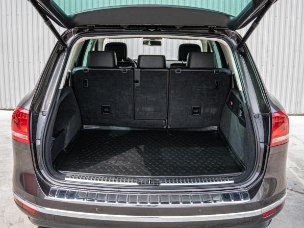 Volkswagen Touareg II Рестайлинг с пробегом 2015 года, цена 2 480 000 рублей, 238346 км, внедорожник, Автокод Объявления