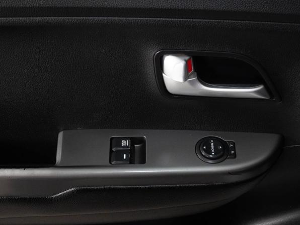 Kia Rio III Рестайлинг с пробегом 2016 года, цена 908 000 рублей, 147922 км, хэтчбек, Автокод Объявления
