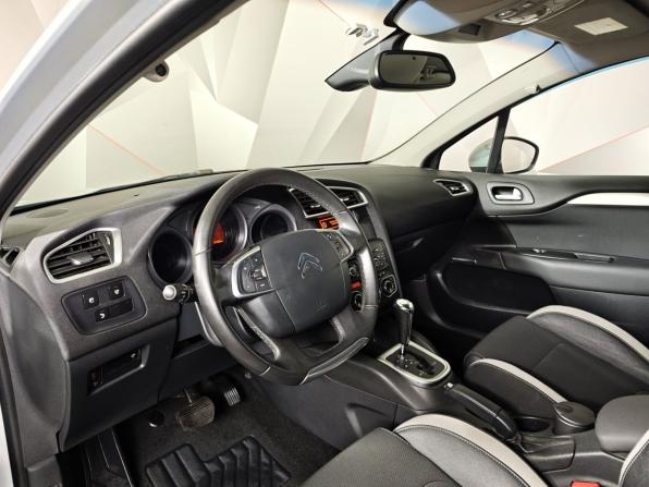 Citroen C4 II с пробегом 2012 года, цена 555 000 рублей, 249491 км, хэтчбек, Автокод Объявления