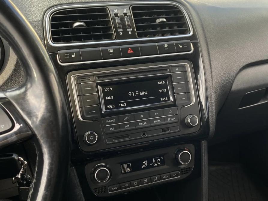 Volkswagen Polo V Рестайлинг Казань  - изображение 9