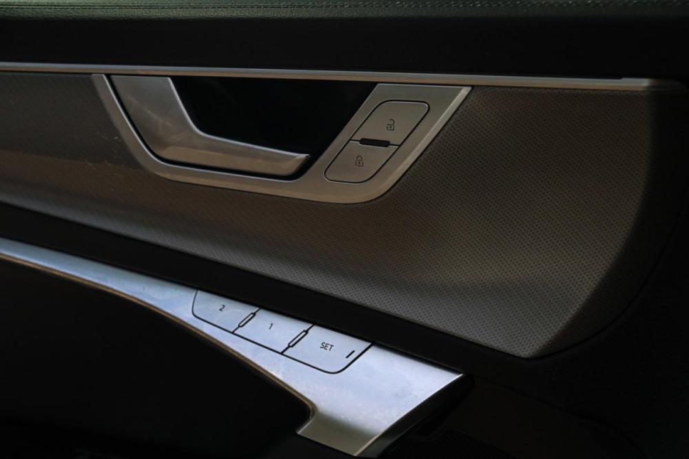 Audi A6 V (C8) Москва  - изображение 19
