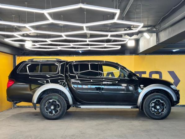 Mitsubishi L200 IV Рестайлинг с пробегом 2014 года, цена 1 299 000 рублей, 253421 км, пикап, Автокод Объявления
