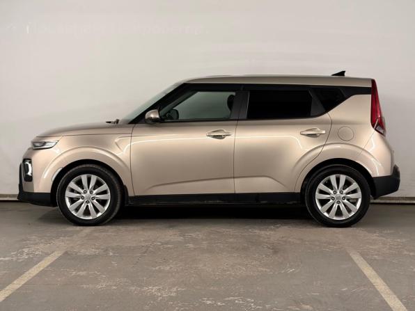 Kia Soul III с пробегом 2021 года, цена 1 999 000 рублей, 63159 км, хэтчбек, Автокод Объявления