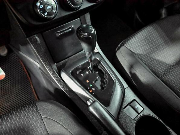 Toyota Corolla XI (E160 E170 E180) с пробегом 2013 года, цена 1 380 000 рублей, 190606 км, седан, Автокод Объявления