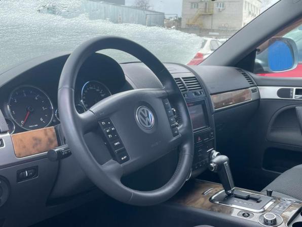 Volkswagen Touareg I Рестайлинг с пробегом 2008 года, цена 979 990 рублей, 320329 км, внедорожник, Автокод Объявления