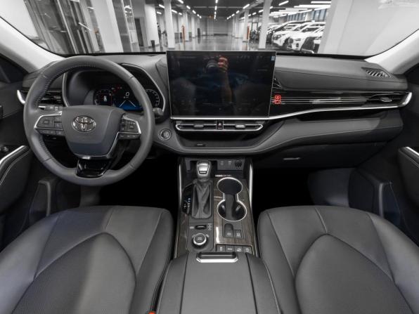 Toyota Highlander IV (XU70) с пробегом 2026 года, цена 5 190 000 рублей, 30 км, внедорожник, Автокод Объявления