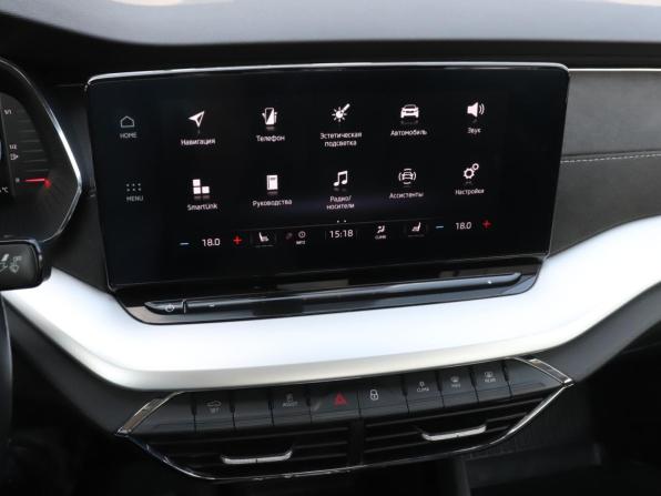 Skoda Octavia IV (A8) с пробегом 2020 года, цена 2 357 100 рублей, 94230 км, лифтбек, Автокод Объявления