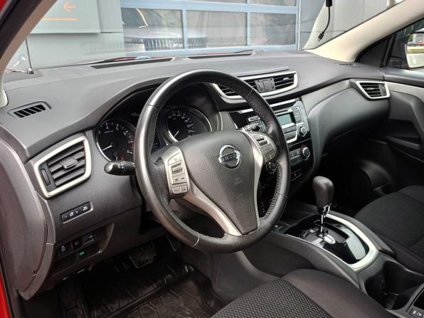 Nissan Qashqai II с пробегом 2018 года, цена 1 669 000 рублей, 103070 км, внедорожник, Автокод Объявления