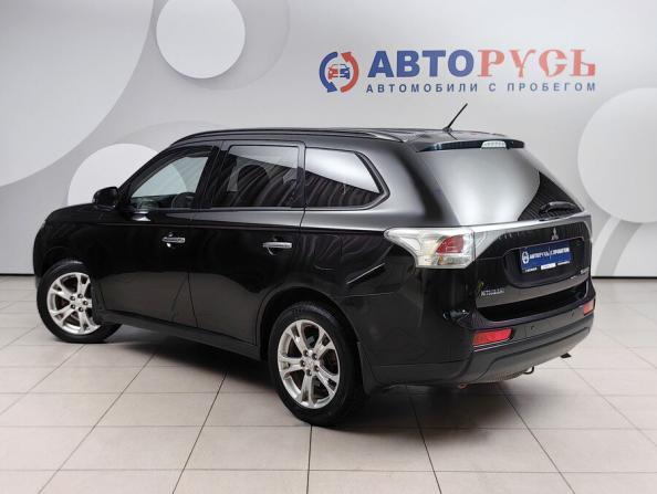 Mitsubishi Outlander III с пробегом 2012 года, цена 1 415 000 рублей, 132000 км, внедорожник, Автокод Объявления