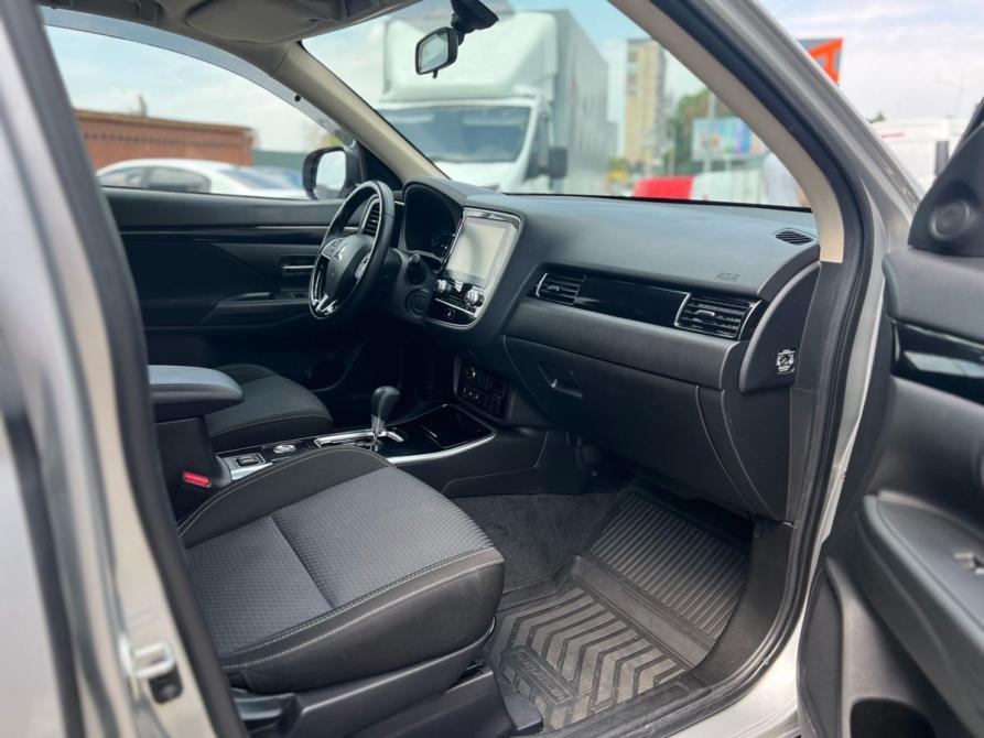 Mitsubishi Outlander III Рестайлинг 3 Краснодар  - изображение 17