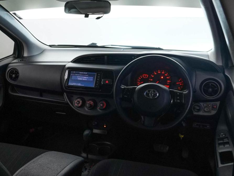 Toyota Vitz III (XP130) Рестайлинг 2 Москва  - изображение 6