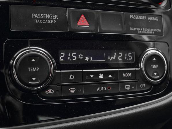 Mitsubishi Outlander III Рестайлинг 2 с пробегом 2016 года, цена 1 750 000 рублей, 122738 км, внедорожник, Автокод Объявления