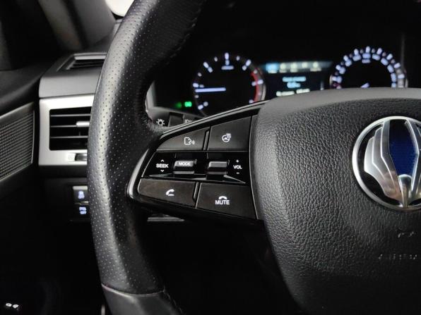 SsangYong Rexton IV с пробегом 2018 года, цена 2 828 000 рублей, 86603 км, внедорожник, Автокод Объявления
