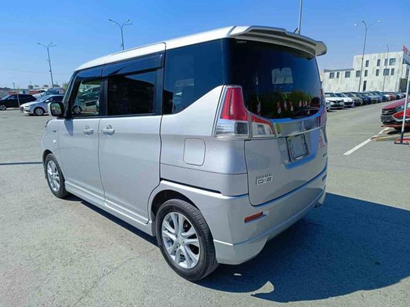 Mitsubishi Delica D:2 II с пробегом 2016 года, цена 788 000 рублей, 292813 км, минивэн, Автокод Объявления