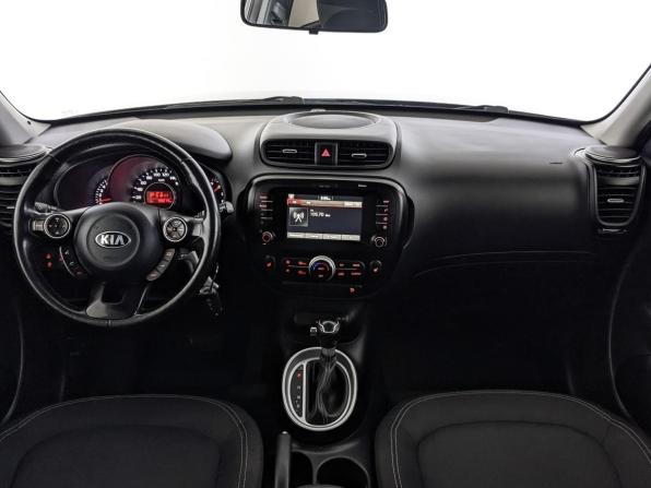 Kia Soul II Рестайлинг с пробегом 2017 года, цена 1 450 000 рублей, 95008 км, хэтчбек, Автокод Объявления