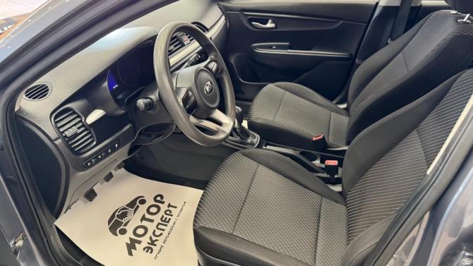 Kia Rio IV с пробегом 2018 года, цена 1 095 000 рублей, 82167 км, седан, Автокод Объявления