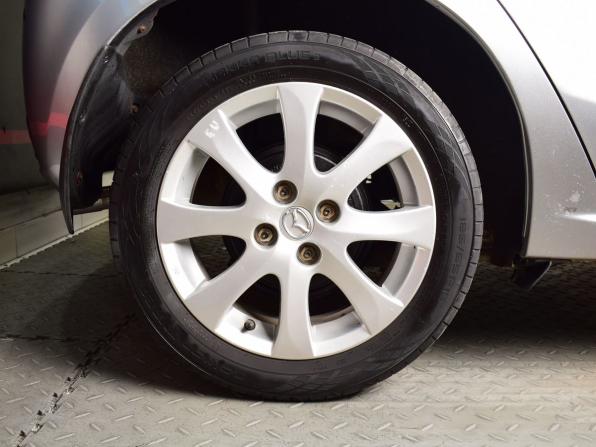 Mazda 2 II Рестайлинг (DE2) с пробегом 2011 года, цена 699 999 рублей, 163051 км, хэтчбек, Автокод Объявления
