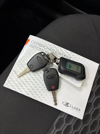 Lada (ВАЗ) Granta I Рестайлинг с пробегом 2023 года, цена 699 000 рублей, 79000 км, лифтбек, Автокод Объявления