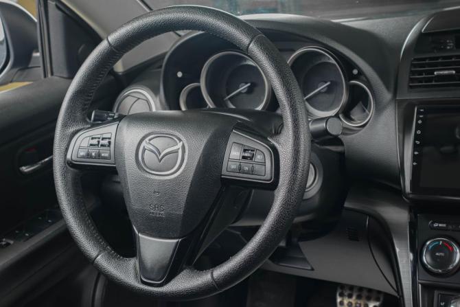 Mazda 6 II (GH) Рестайлинг с пробегом 2010 года, цена 999 000 рублей, 195000 км, седан, Автокод Объявления