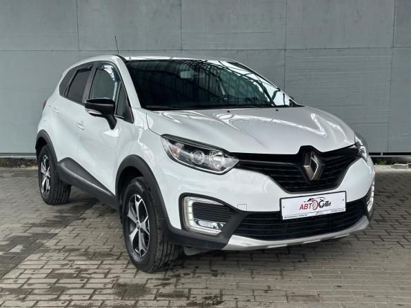 Renault Kaptur I с пробегом 2017 года, цена 1 499 000 рублей, 110300 км, внедорожник, Автокод Объявления