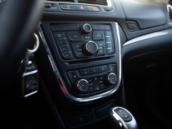 Opel Mokka I с пробегом 2012 года, цена 1 115 000 рублей, 188807 км, внедорожник, Автокод Объявления