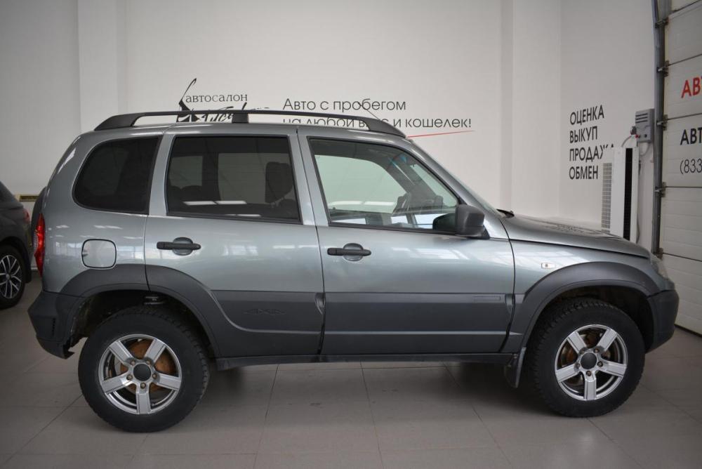 Chevrolet Niva I Рестайлинг Киров  - изображение 2