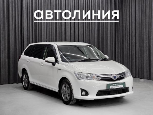 Toyota Corolla XI (E160 E170 E180) с пробегом 2014 года, цена 1 069 000 рублей, 114000 км, универсал, Автокод Объявления