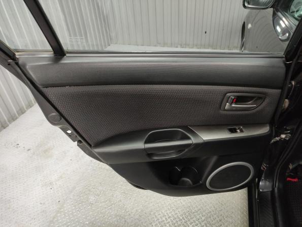 Mazda 3 I (BK) Рестайлинг с пробегом 2007 года, цена 560 000 рублей, 176530 км, седан, Автокод Объявления