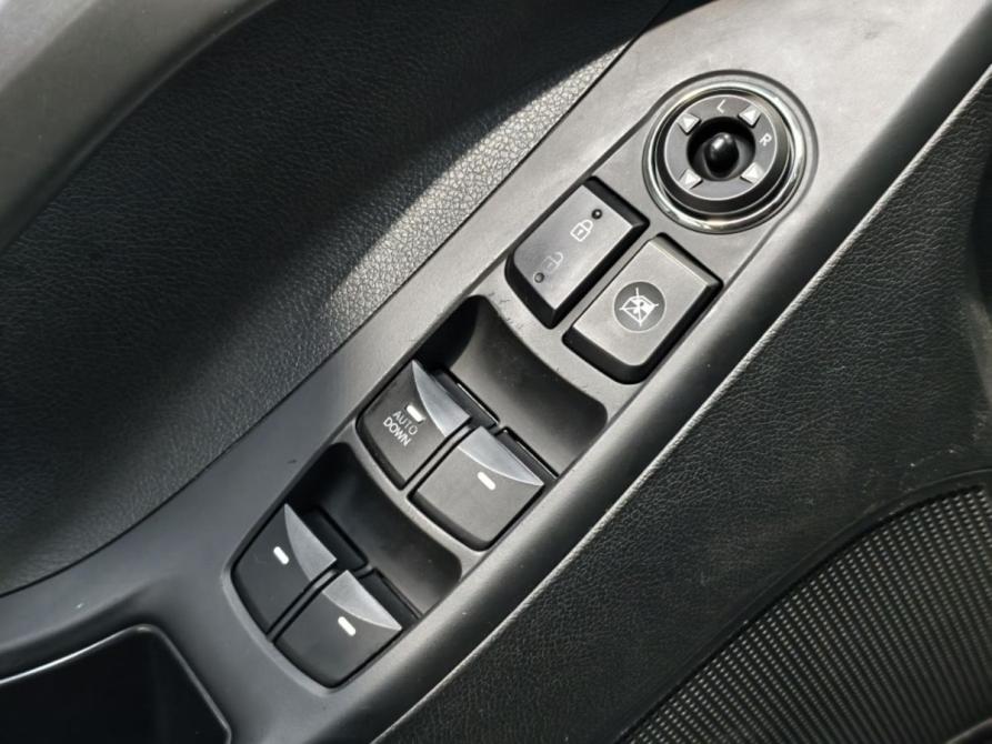 Hyundai Elantra V (MD) Курск  - изображение 15