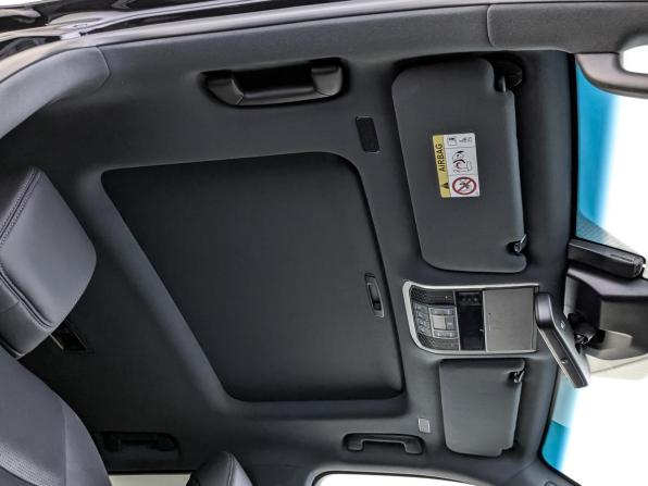 Toyota Land Cruiser 300 Series с пробегом 2022 года, цена 9 990 000 рублей, 57894 км, внедорожник, Автокод Объявления