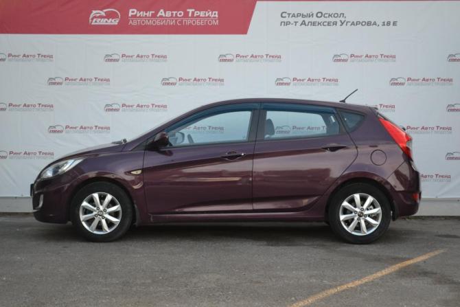 Hyundai Solaris I с пробегом 2012 года, цена 750 000 рублей, 140434 км, хэтчбек, Автокод Объявления