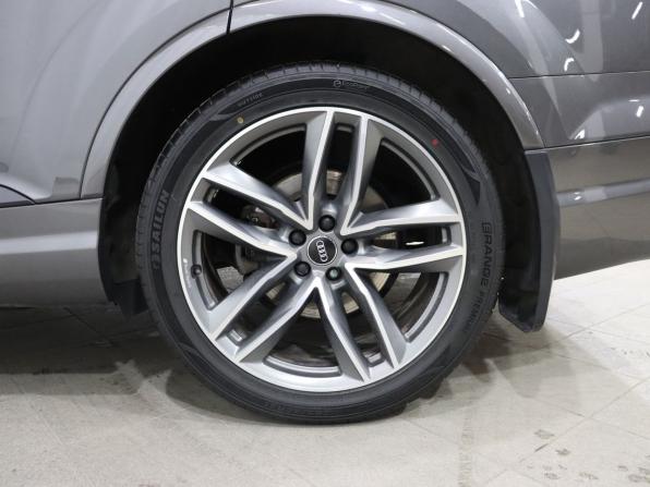 Audi Q7 II (4M) с пробегом 2018 года, цена 4 399 000 рублей, 154632 км, внедорожник, Автокод Объявления