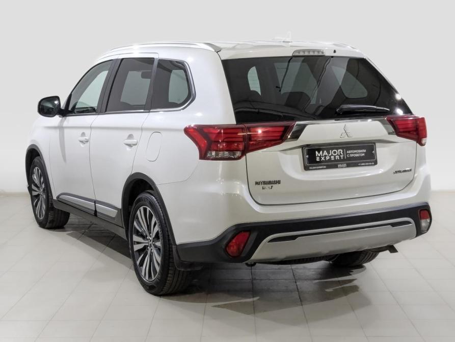 Mitsubishi Outlander III Рестайлинг 3 Москва  - изображение 7