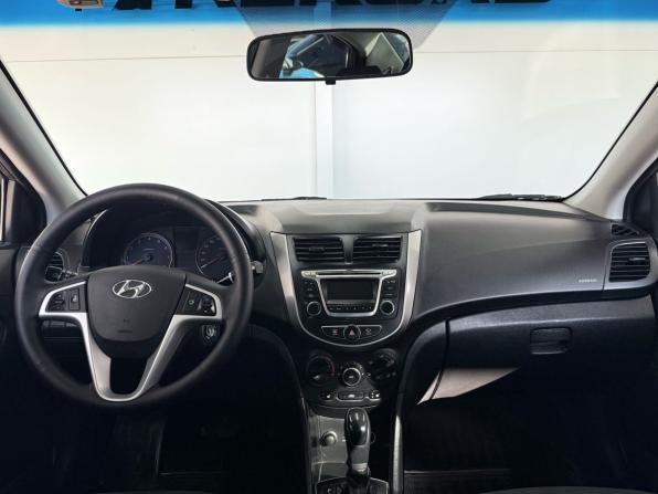 Hyundai Solaris I Рестайлинг с пробегом 2015 года, цена 1 020 000 рублей, 146320 км, седан, Автокод Объявления