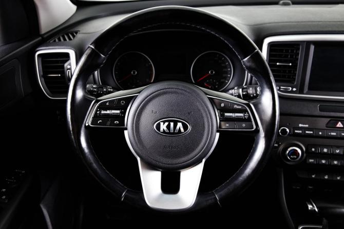 Kia Sportage IV Рестайлинг с пробегом 2020 года, цена 2 399 000 рублей, 123000 км, внедорожник, Автокод Объявления