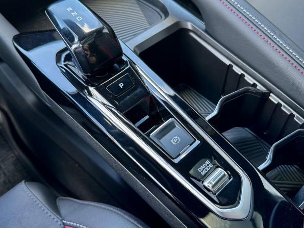 Geely Coolray I Рестайлинг 2 с пробегом 2024 года, цена 2 077 000 рублей, 46200 км, внедорожник, Автокод Объявления
