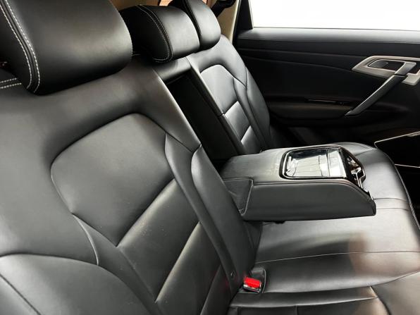 Geely Atlas I с пробегом 2019 года, цена 1 300 000 рублей, 141981 км, внедорожник, Автокод Объявления