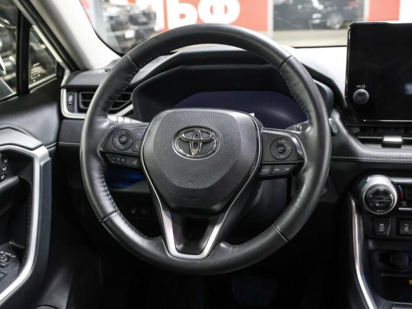 Toyota RAV4 V (XA50) с пробегом 2022 года, цена 3 698 000 рублей, 45664 км, внедорожник, Автокод Объявления