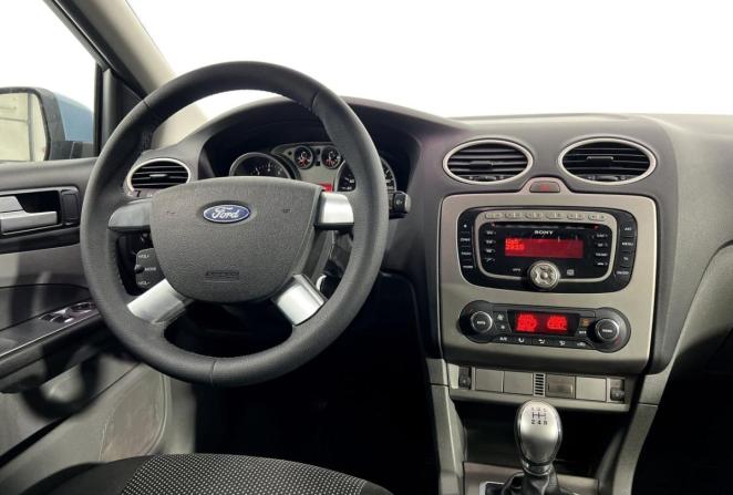 Ford Focus II Рестайлинг с пробегом 2010 года, цена 595 000 рублей, 208079 км, хэтчбек, Автокод Объявления