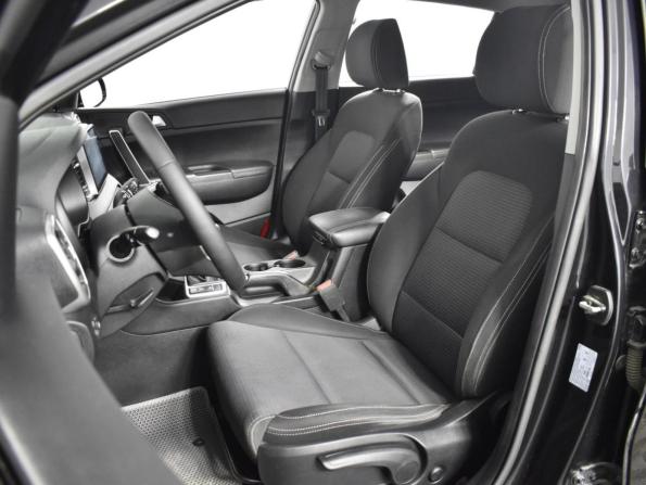 Kia Sportage IV Рестайлинг с пробегом 2019 года, цена 2 340 900 рублей, 103842 км, внедорожник, Автокод Объявления